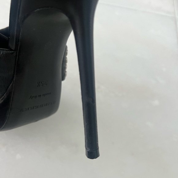 Burberry gentle used heels with silver studs - Picture 6 of 8